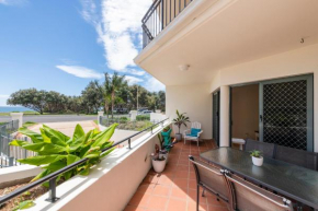 Breakers Unit 1 3 - LJHooker Yamba